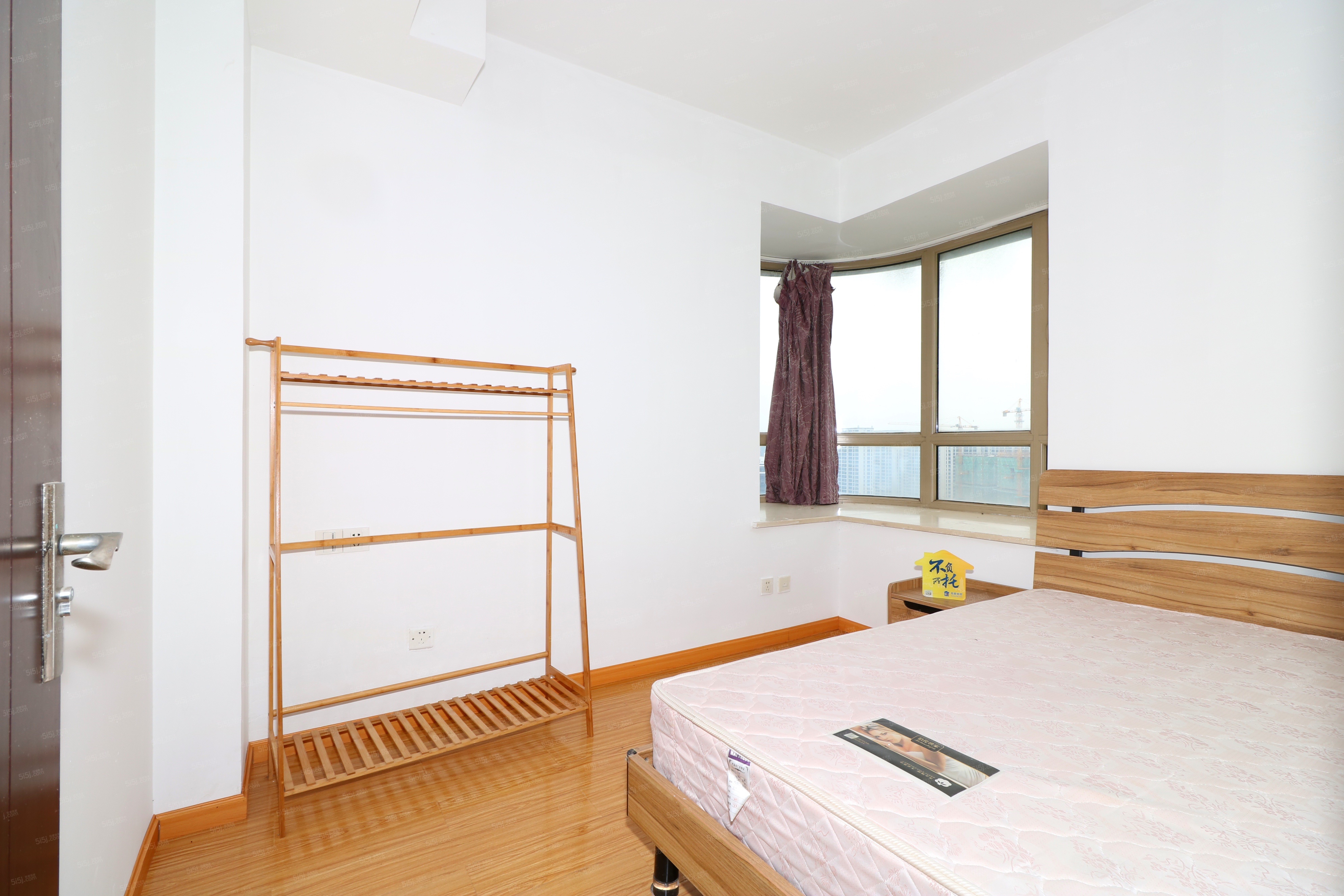 康都紫轩，满5年，高楼层，精装修89方可改3房，看房方便