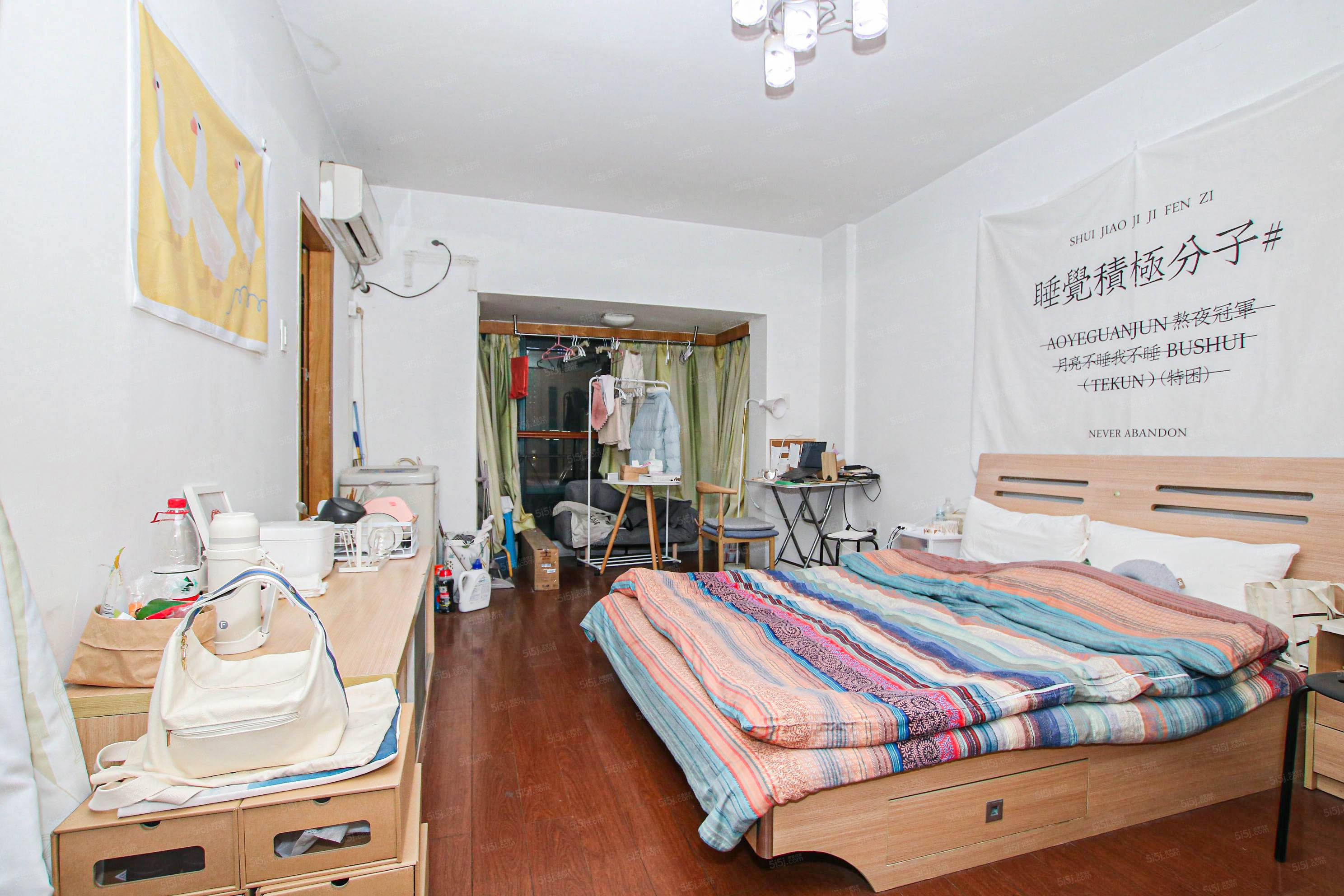 龙门公寓新出 70年产权近大悦城 低总价过渡好房 可公积金